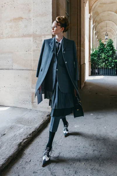 Look 19